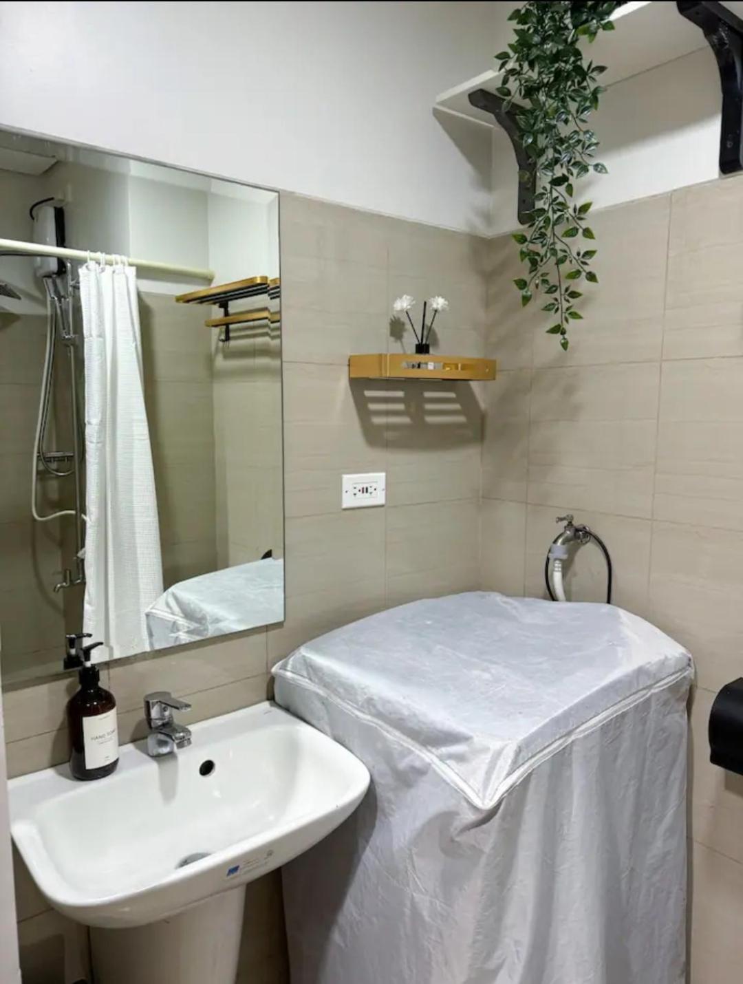 Shore Residences Mall Of Asia Pool View 200Mbps Free Wi-Fi Pasay Phòng bức ảnh