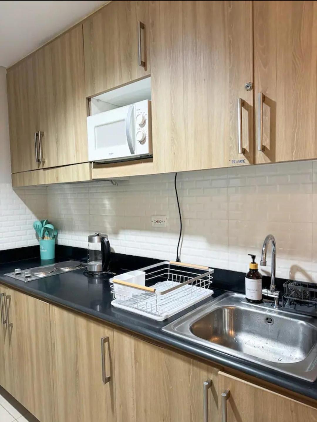 Shore Residences Mall Of Asia Pool View 200Mbps Free Wi-Fi Pasay Phòng bức ảnh